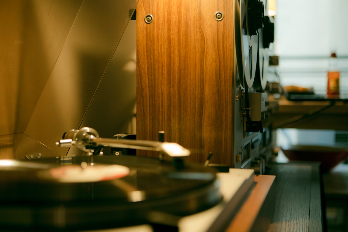 Toshiba Turntable - Akai Reel to Reel - Hi-Fi Audio : Vintage Stereo Setup